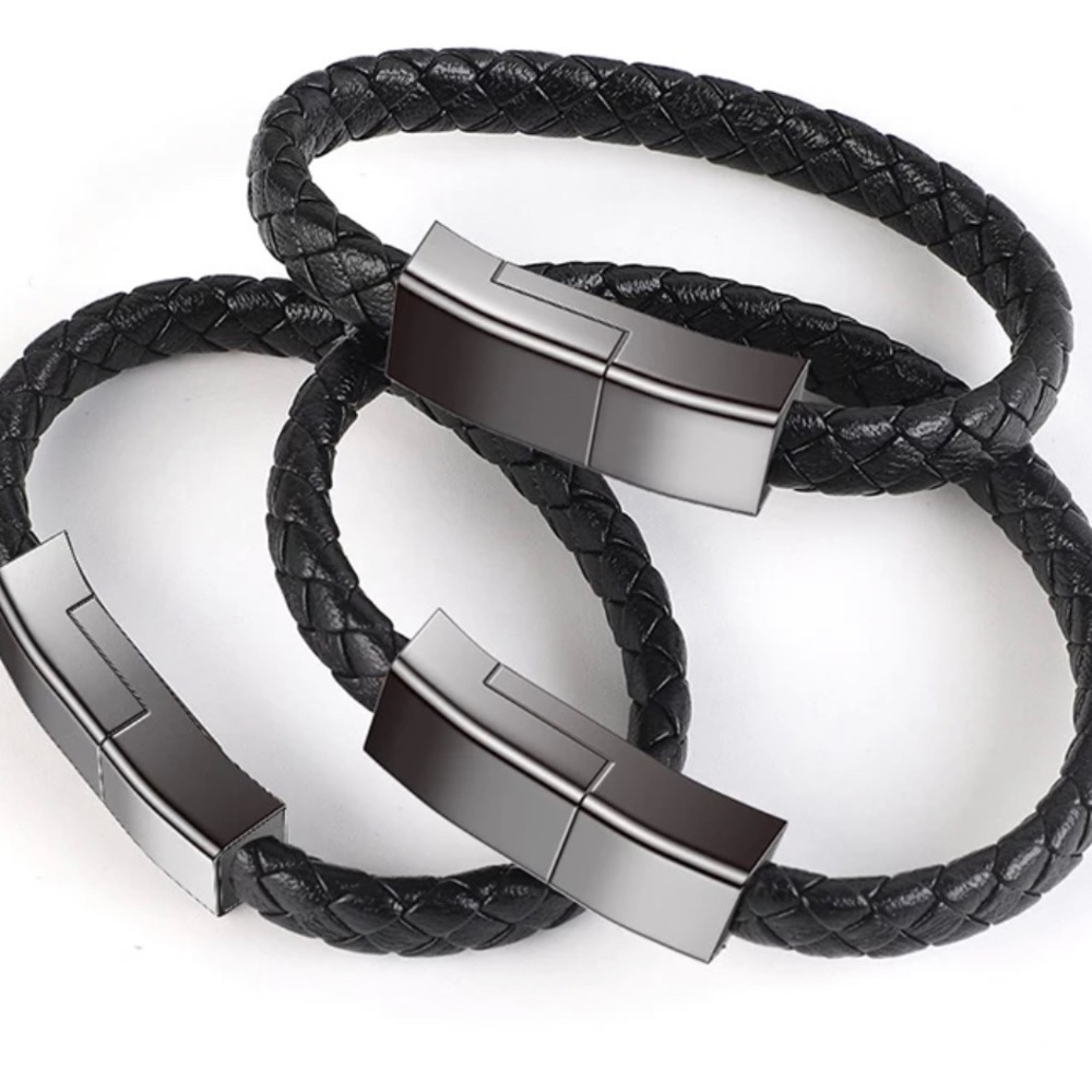USB bracelet